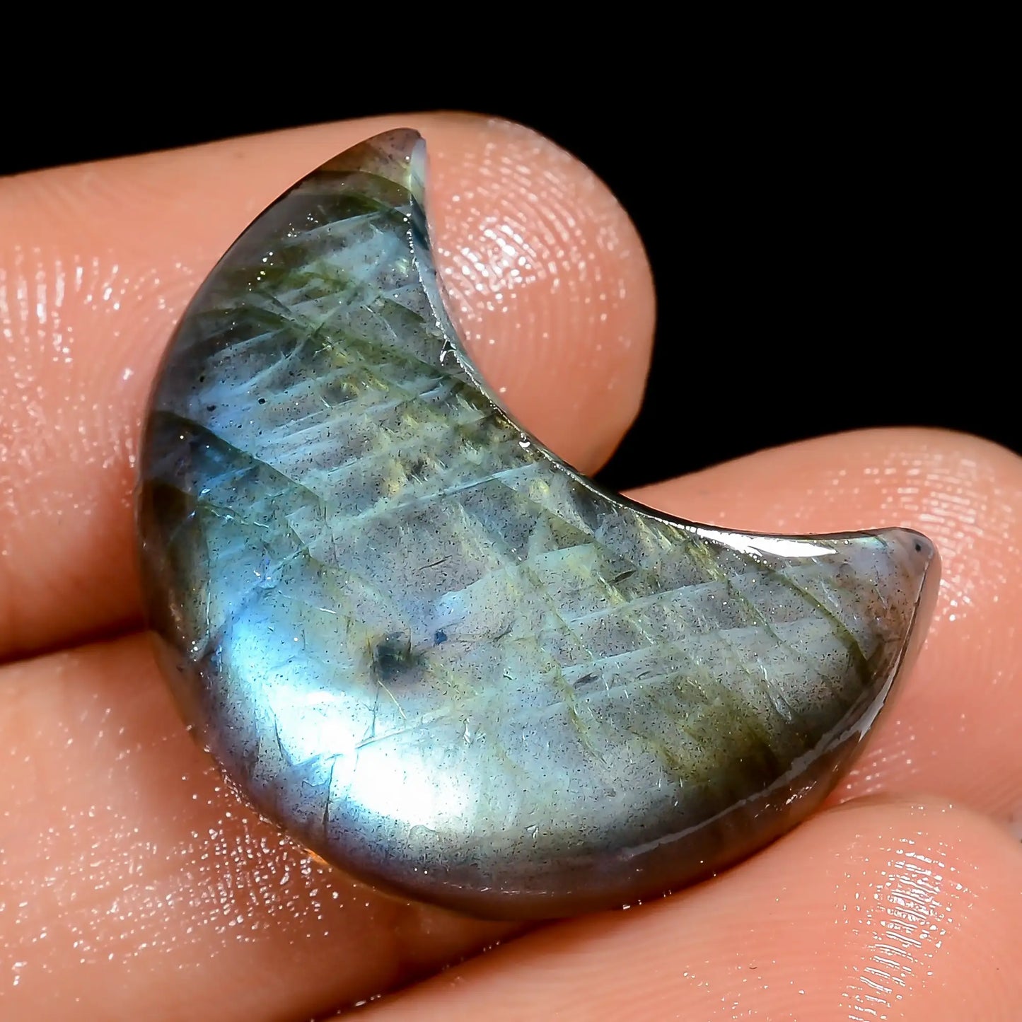 Golden Labradorite Crescent Moon Shape Cabochon Loose Gemstone Natural 22.5 Ct. 24X18X6 mm V-6977