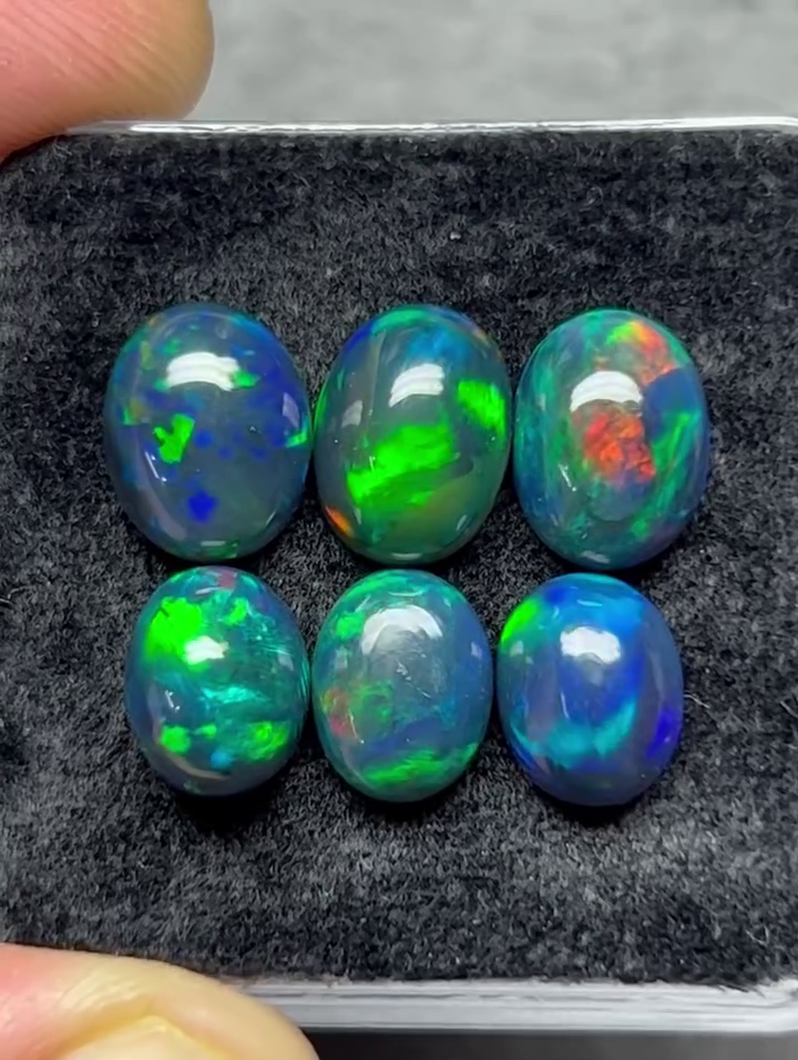 Black Ethiopian Opal : Flat Back Oval Shape Rosecut Gemstone Lot, 9-10 mm BO-04