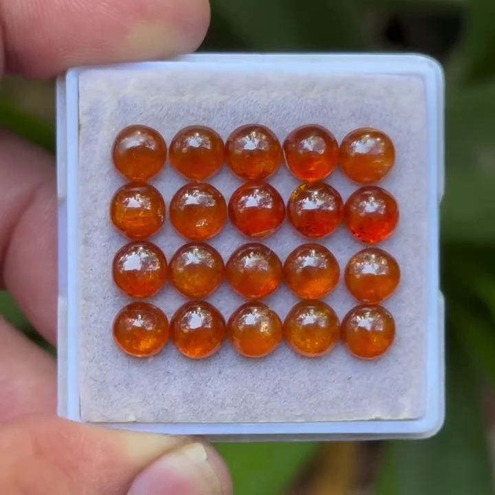 Orange Kyanite Round Shape Cabochons Flat Back Gemstones Lot for jewelry making, 6X6 mm OK-04